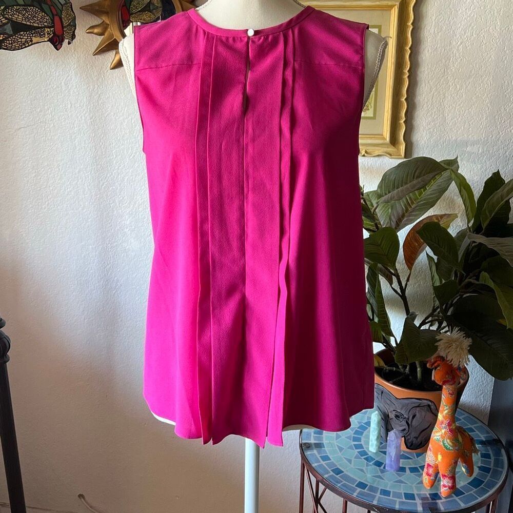 Ellen Tracy Size Small pink Blouse Sleeveless